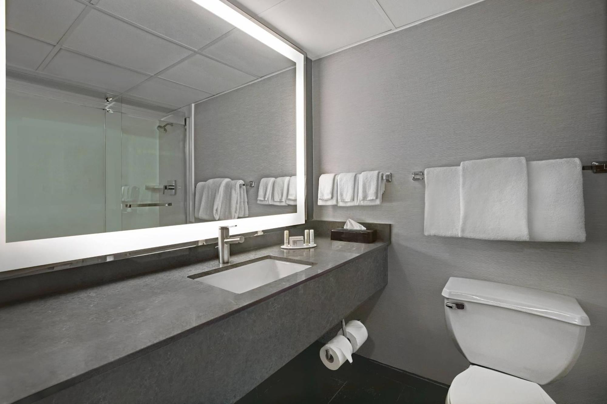 Courtyard Chicago Elmhurst/Oakbrook Area Екстериор снимка